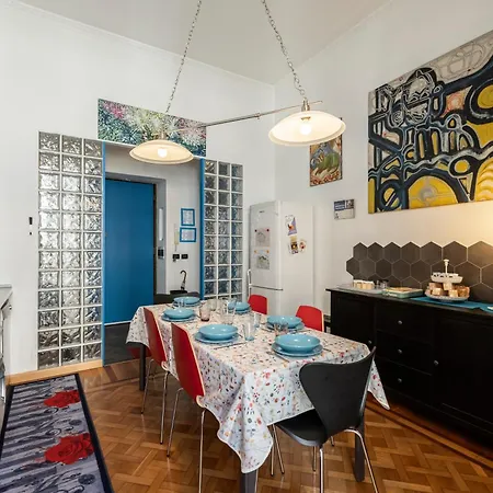 Npt Piazza Castello A 20 Passi Accessibile Senior Families Turin