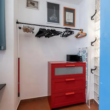 Apartment Npt Piazza Castello A 20 Passi Accessibile Senior Families *