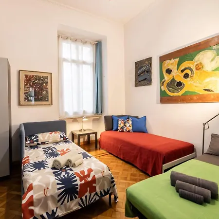 Apartment Npt Piazza Castello A 20 Passi Accessibile Senior Families