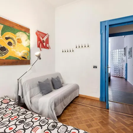 Nonpertutti Piazza Castello Accessibile Senior Famiglie Apartment