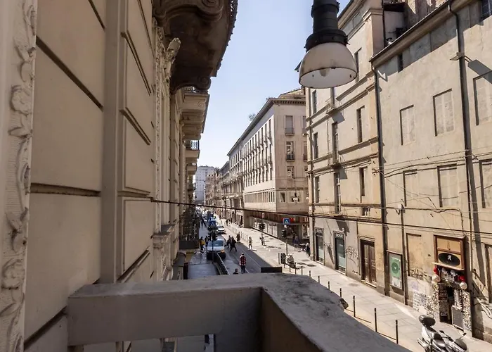 Apartman Npt Piazza Castello A 20 Passi Accessibile Senior Families *