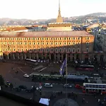 Npt Piazza Castello A 20 Passi Accessibile Senior Families דירה *